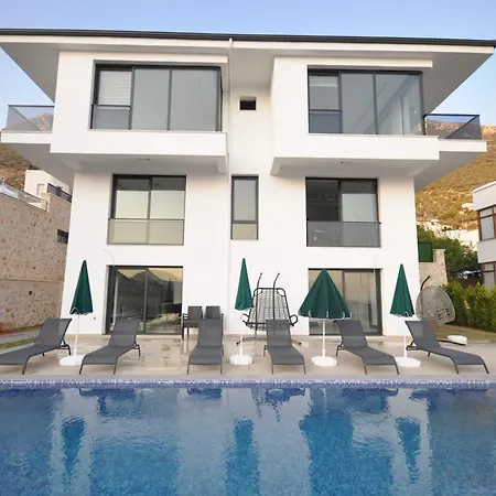 Ofelya Villa *